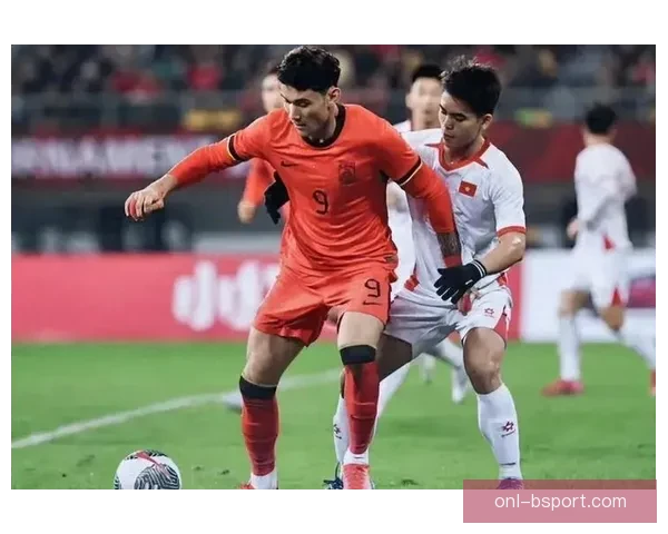 国足客场遭越南三比一逆转 创下历史最惨失利纪录 国足客场遭越南三比一逆转 创下历史最惨失利纪录